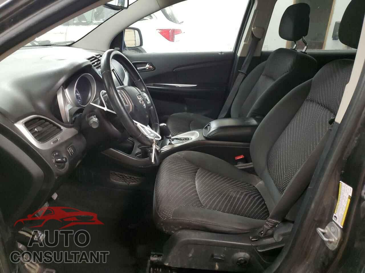 DODGE JOURNEY 2015 - 3C4PDCCG9FT722284