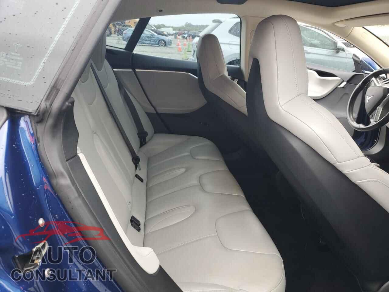 TESLA MODEL S 2015 - 5YJSA1S26FF090047