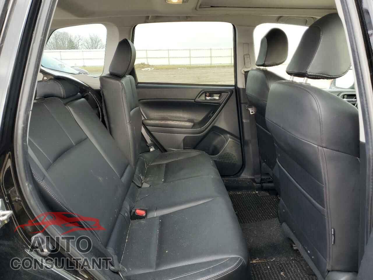 SUBARU FORESTER 2017 - JF2SJAJC6HH511778