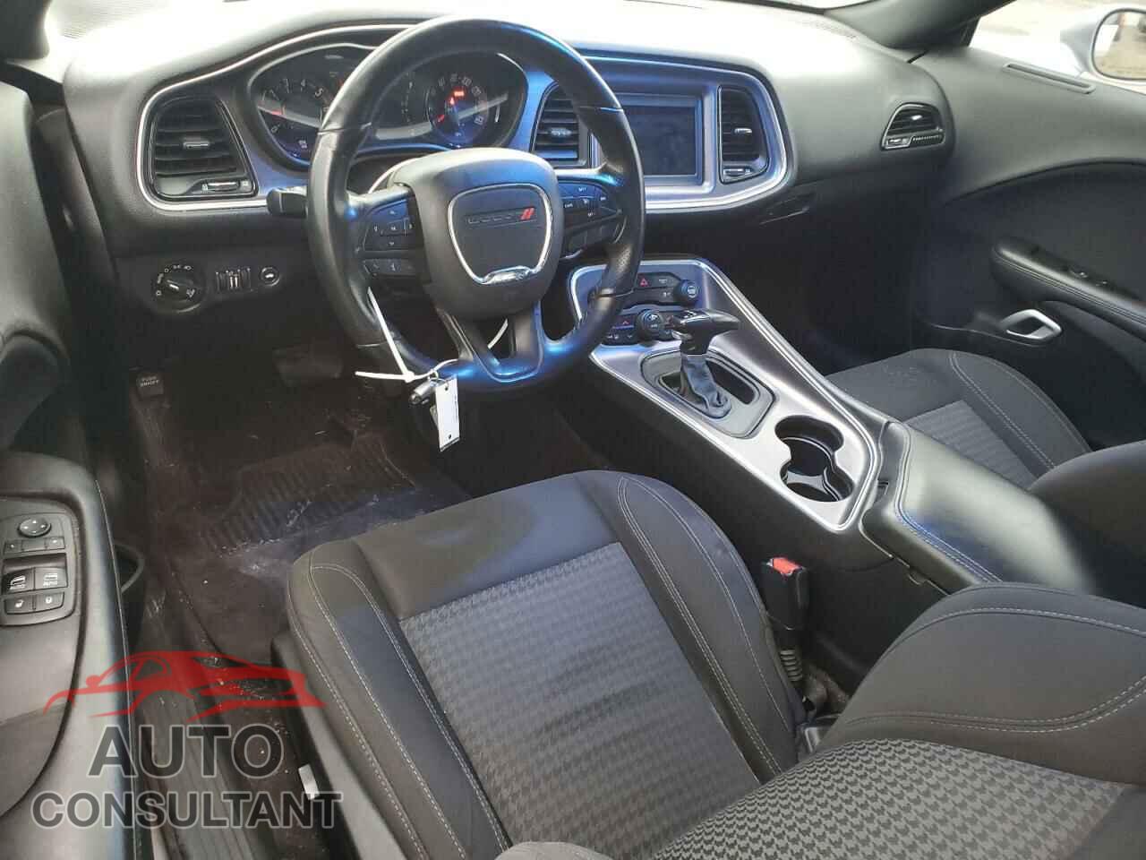 DODGE CHALLENGER 2018 - 2C3CDZAG1JH153022