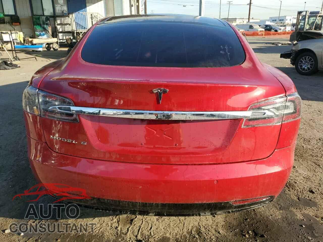 TESLA MODEL S 2017 - 5YJSA1E15HF210006