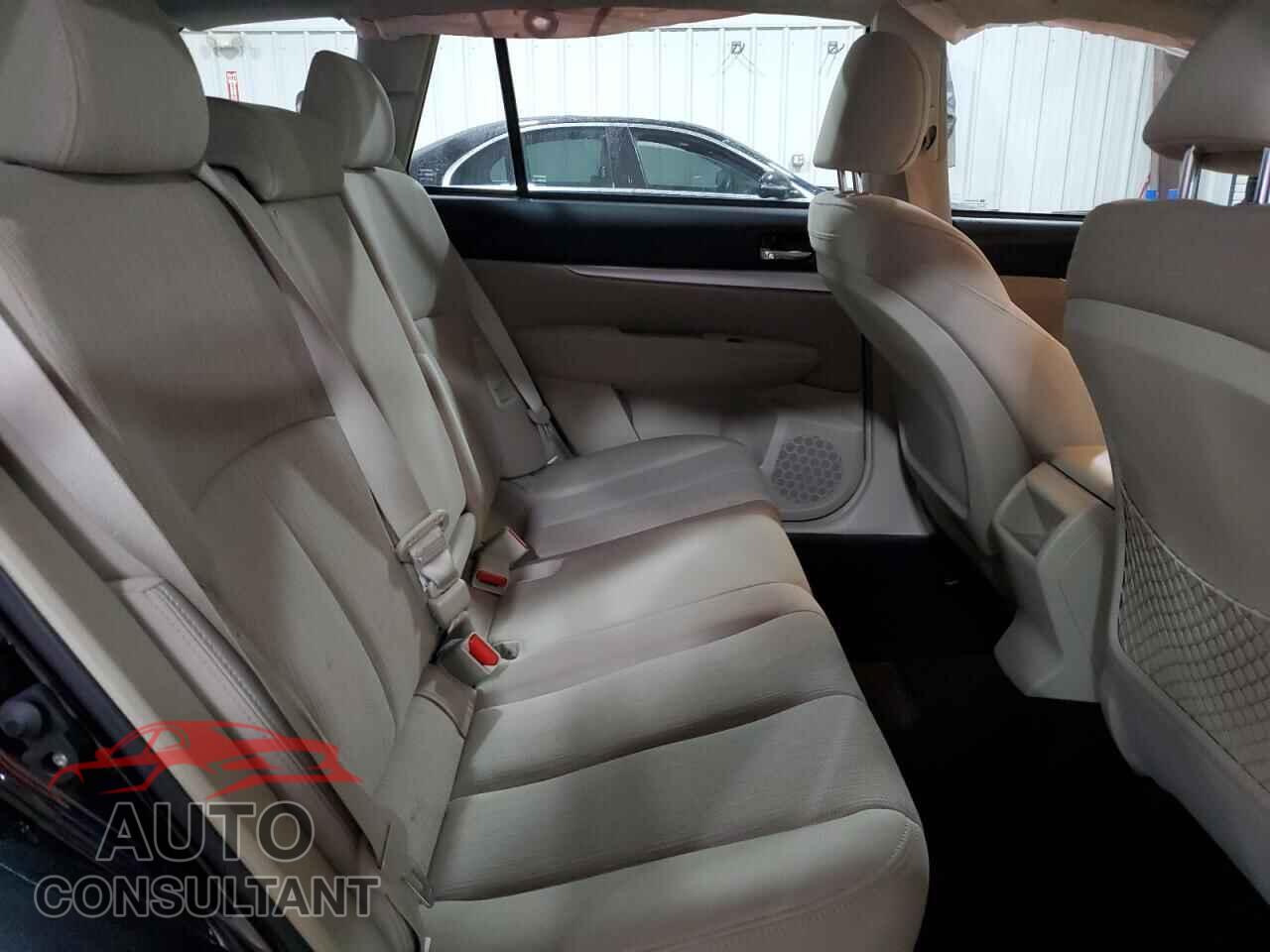 SUBARU OUTBACK 2014 - 4S4BRBAC3E3208216