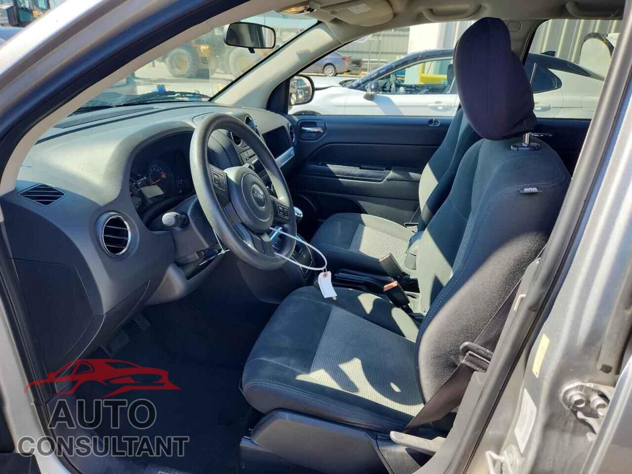 JEEP COMPASS 2015 - 1C4NJCBA8FD334093
