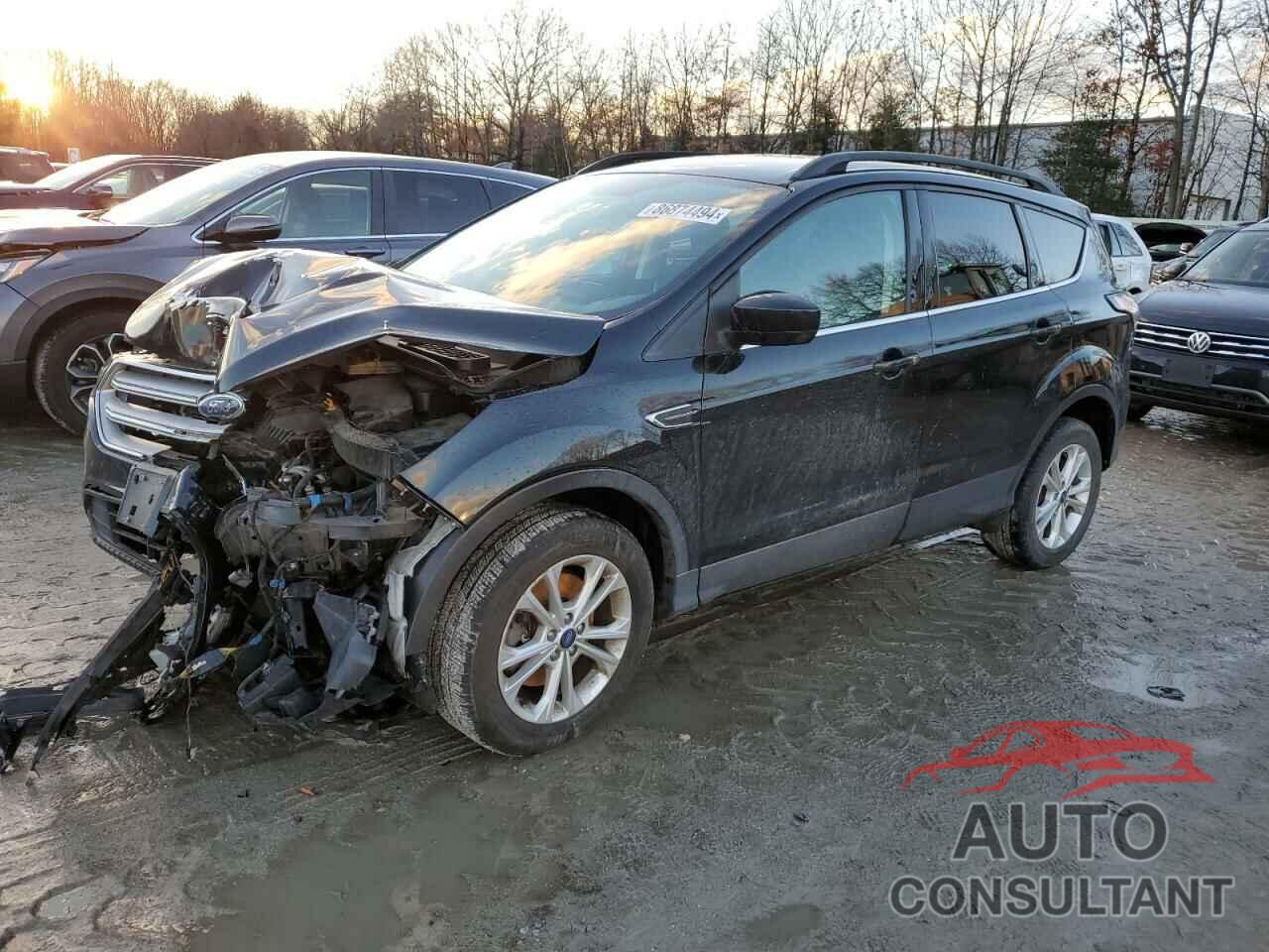FORD ESCAPE 2018 - 1FMCU9GD9JUC83986