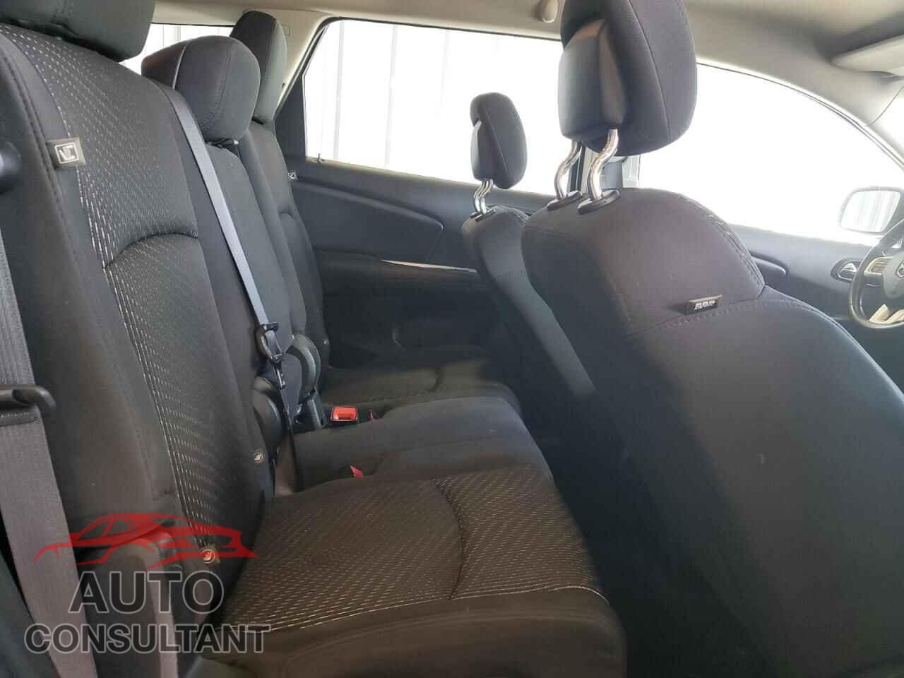 DODGE JOURNEY 2015 - 3C4PDCAB3FT556836