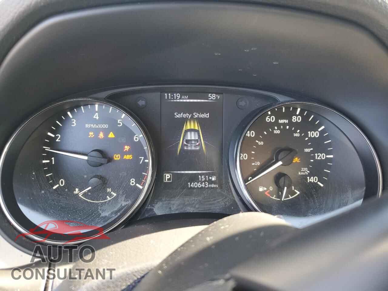 NISSAN ROGUE 2018 - JN1BJ1CR1JW202062