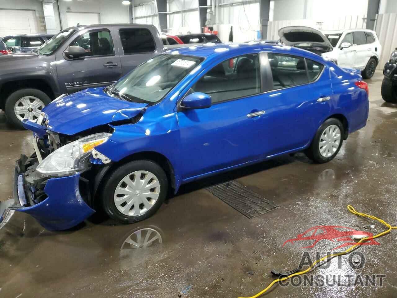 NISSAN VERSA 2017 - 3N1CN7AP6HL808647
