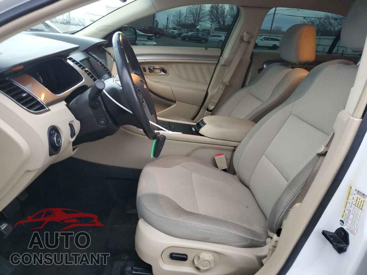 FORD TAURUS 2015 - 1FAHP2E84FG165421