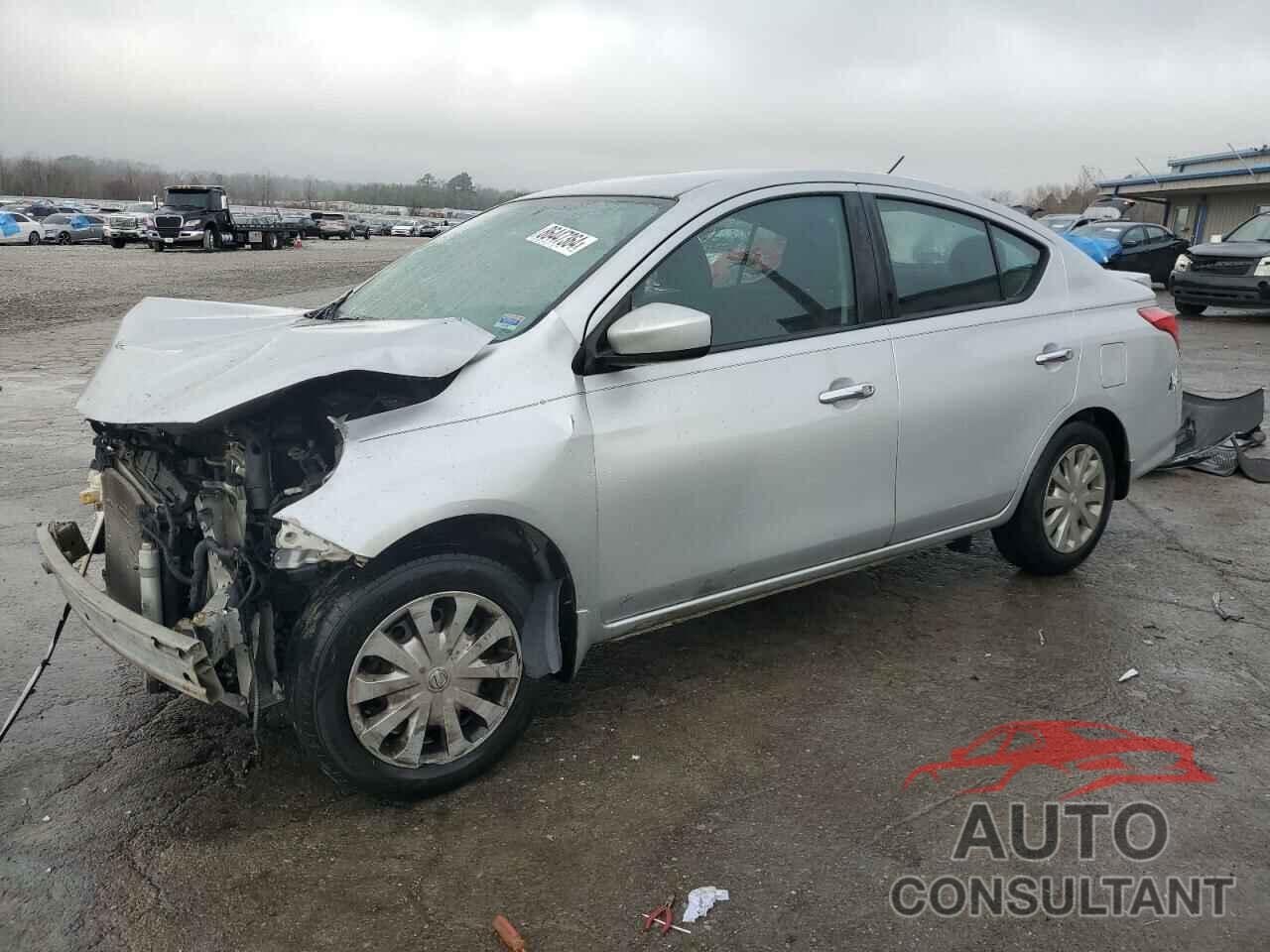 NISSAN VERSA 2017 - 3N1CN7AP5HL899412