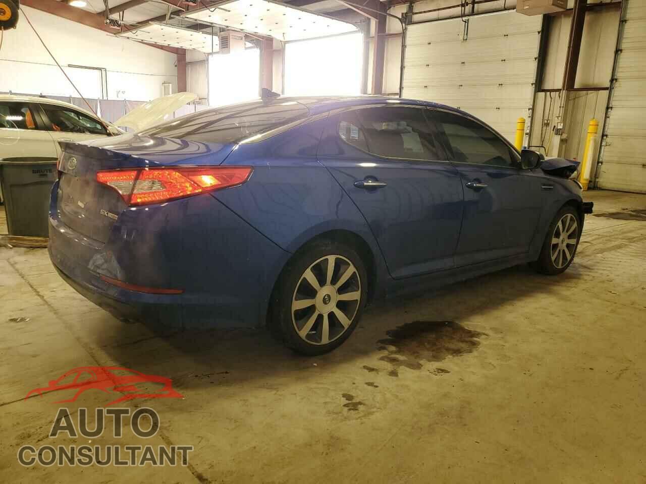 KIA OPTIMA 2012 - 5XXGR4A67CG080981
