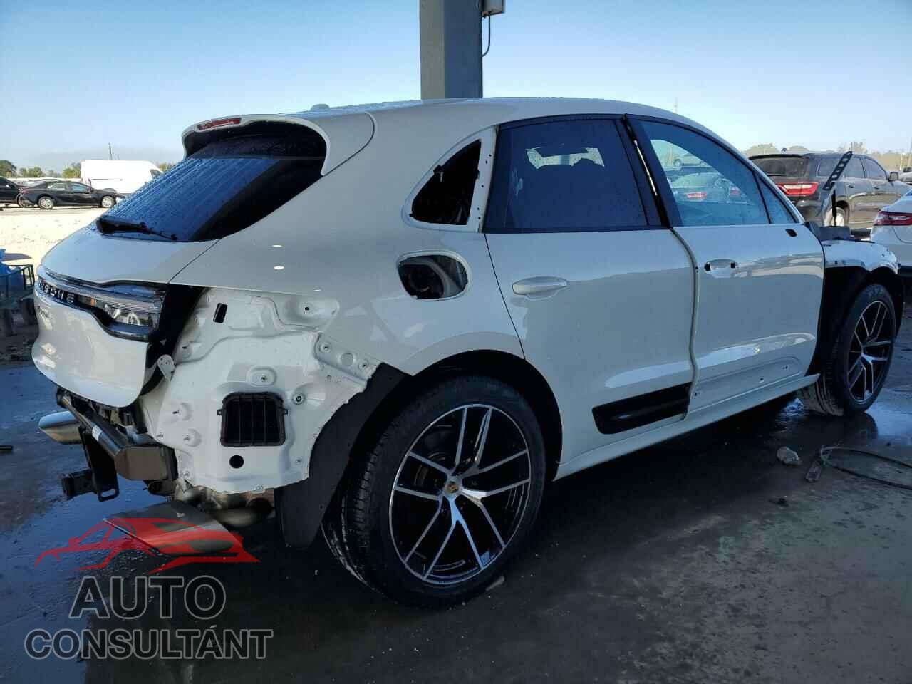 PORSCHE MACAN BASE 2024 - WP1AA2A57RLB02901