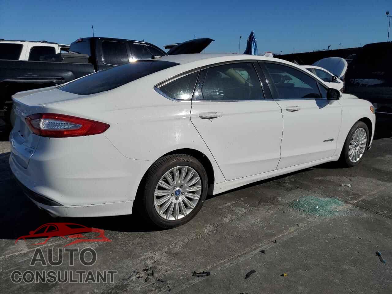 FORD FUSION 2013 - 3FA6P0LU2DR120673