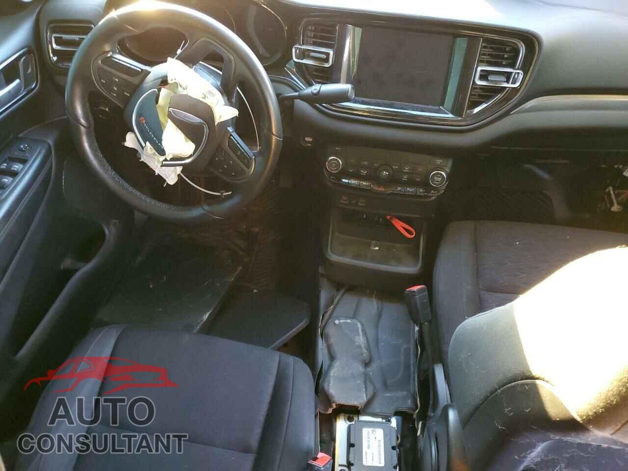 DODGE DURANGO 2022 - 1C4RDJFG0NC136088