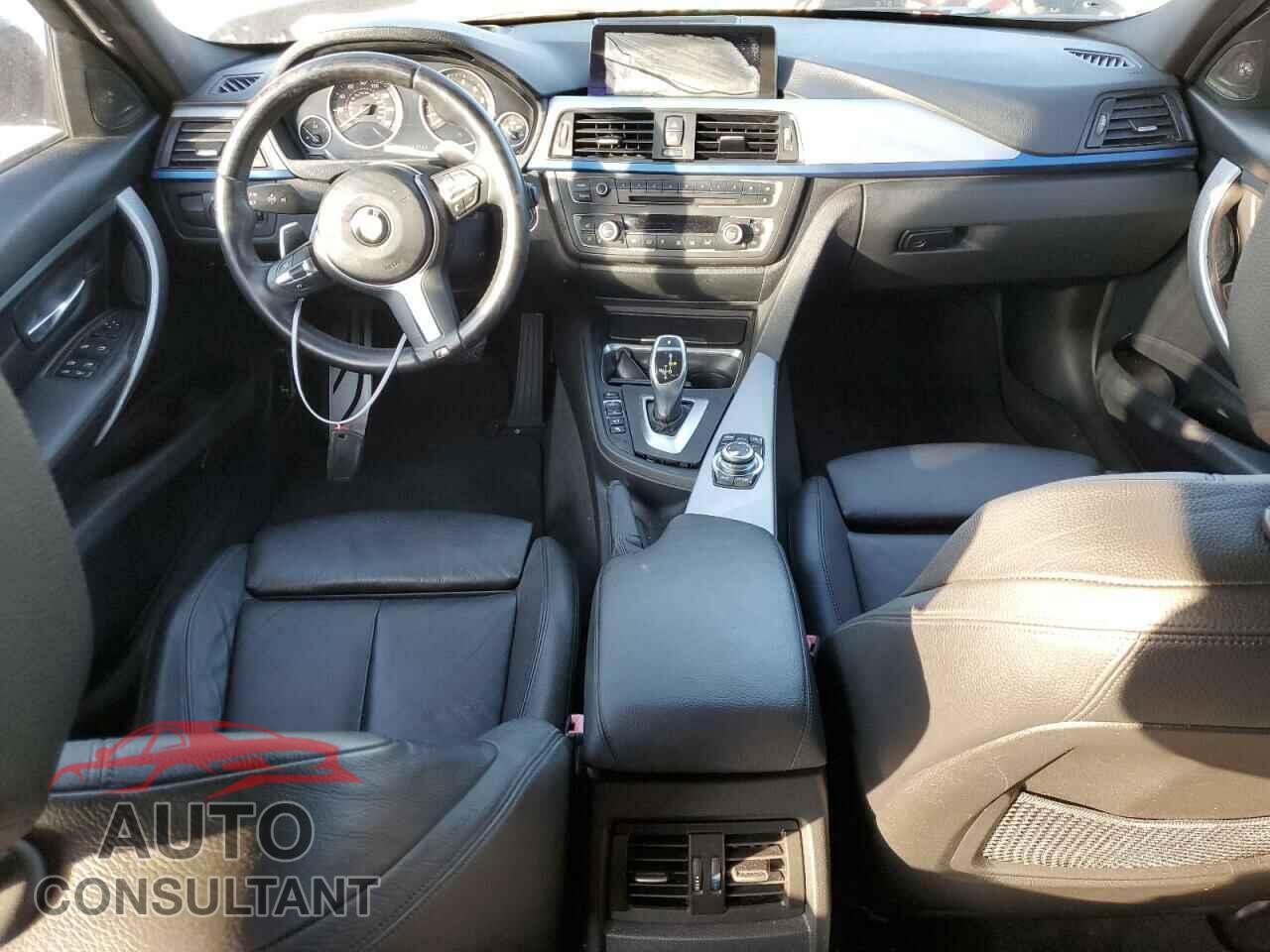 BMW 3 SERIES 2013 - WBA3A9C5XDF476052