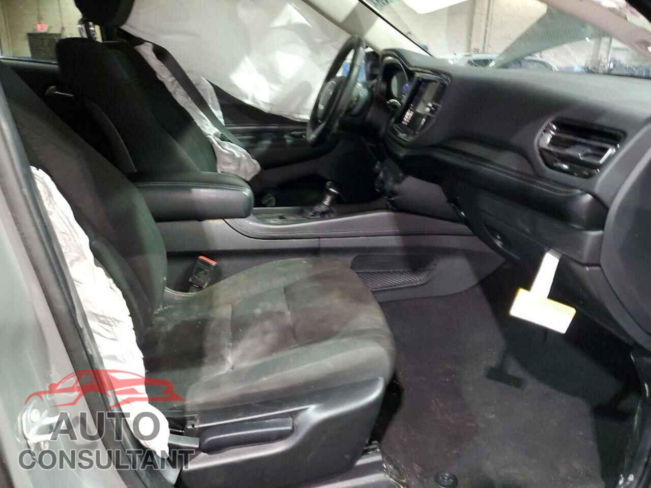 DODGE DURANGO 2022 - 1C4RDJAG9NC175012