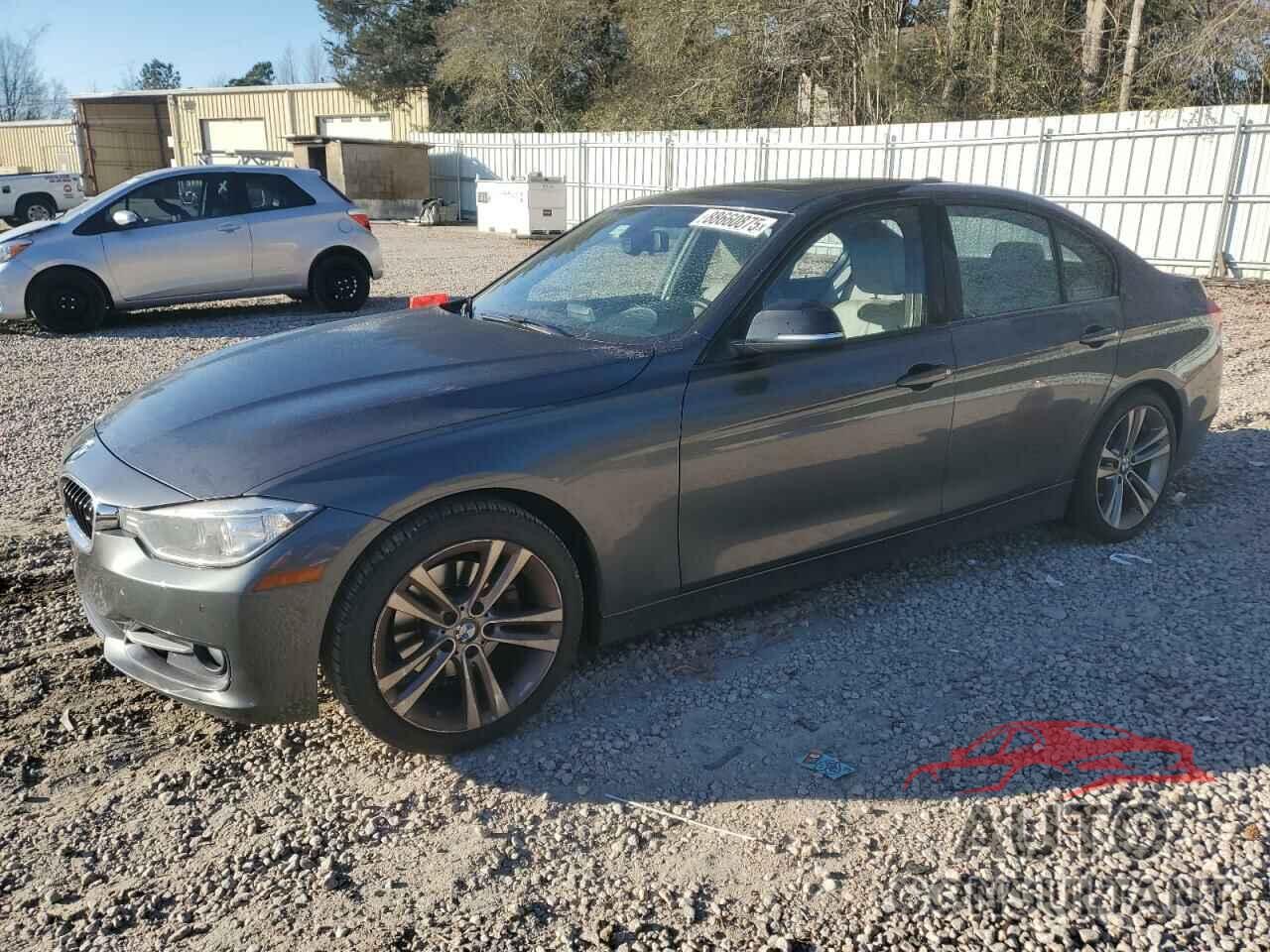 BMW 3 SERIES 2012 - WBA3C1C5XCF433745