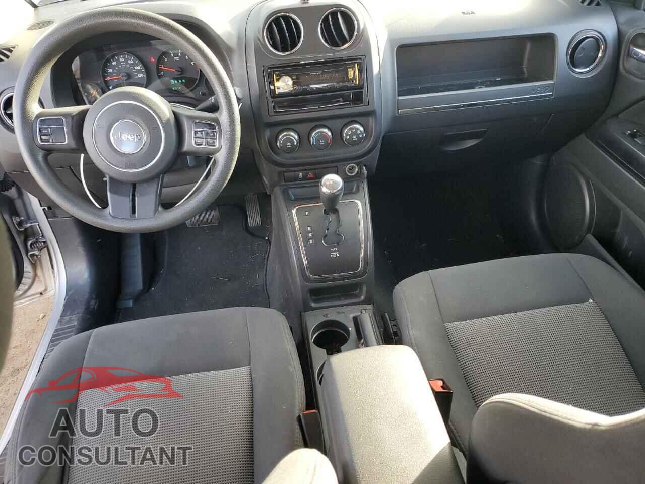 JEEP COMPASS 2011 - 1J4NT1FA0BD215838