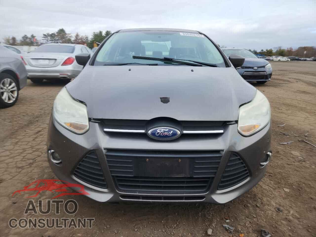 FORD FOCUS 2012 - 1FAHP3F25CL275932