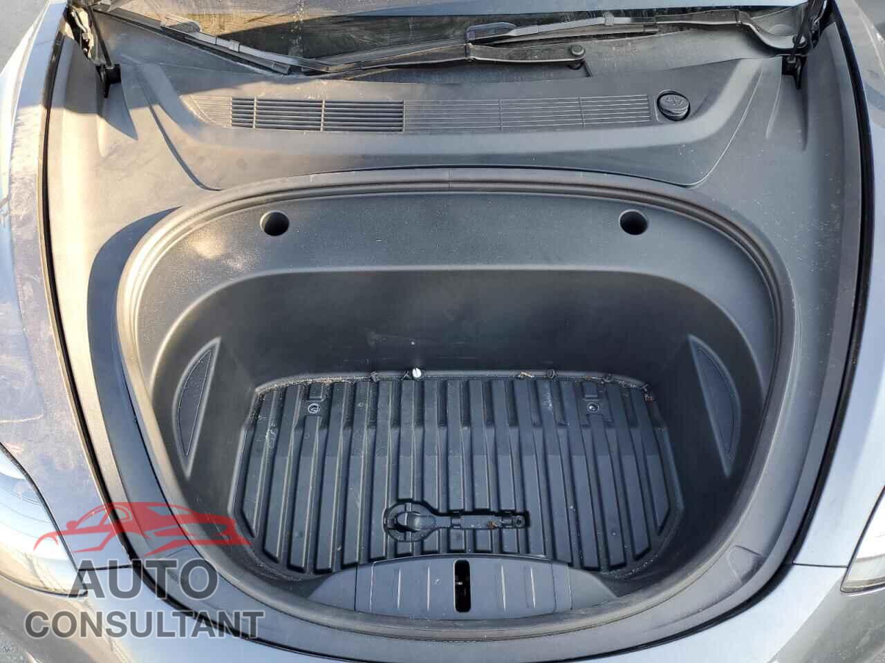 TESLA MODEL 3 2023 - 5YJ3E1EA8PF661146
