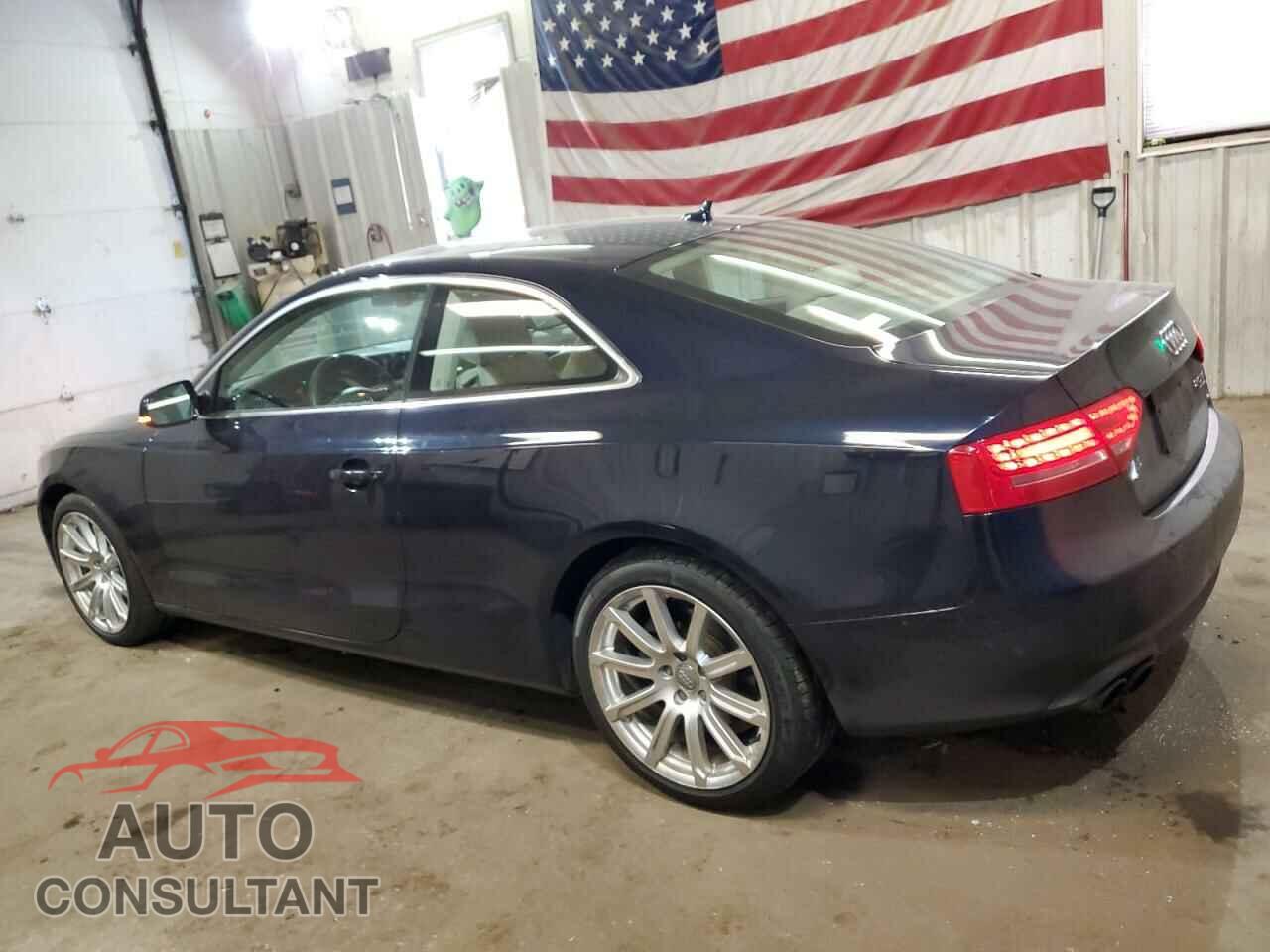 AUDI A5 2011 - WAULFAFR8BA028341