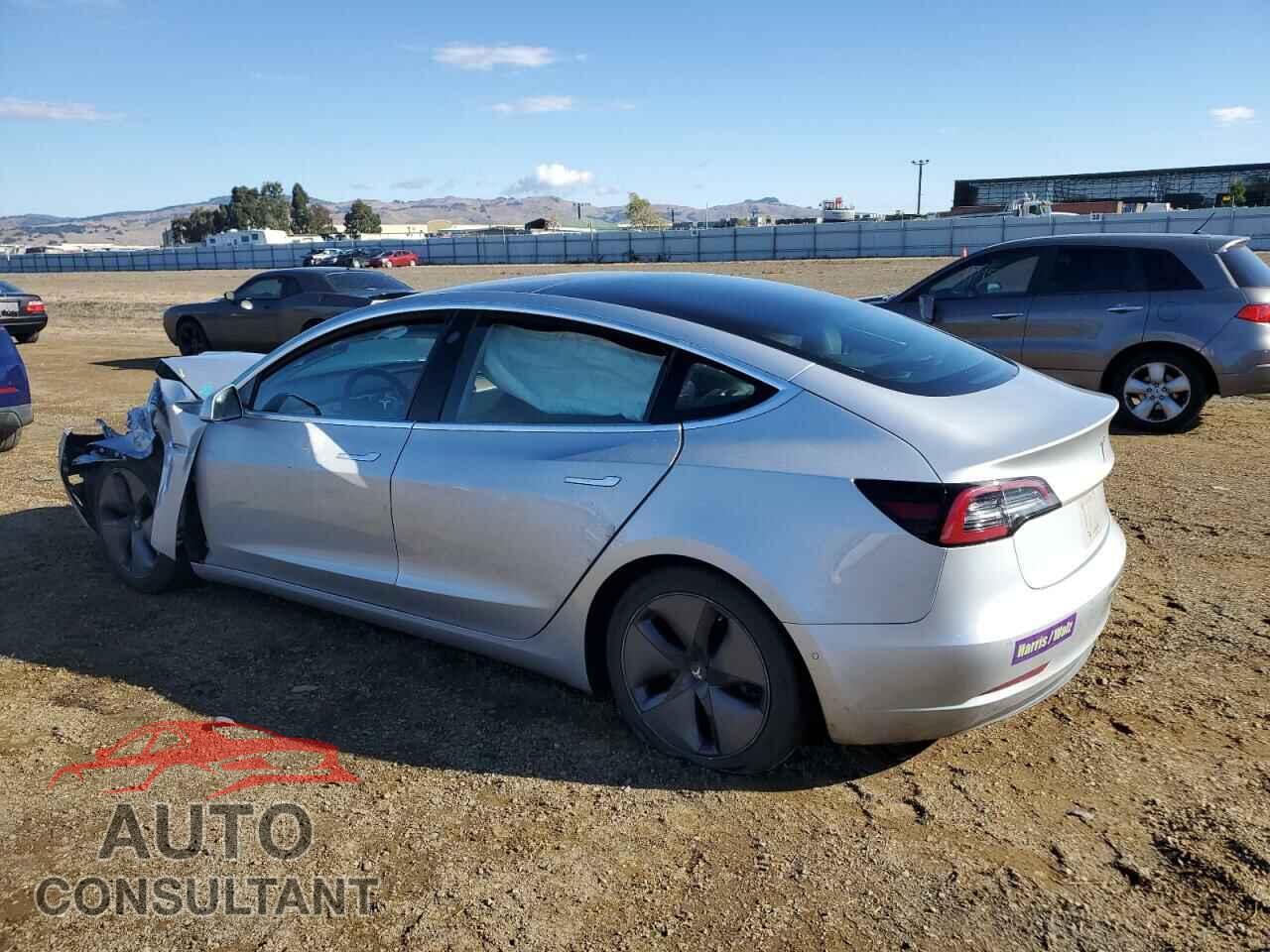 TESLA MODEL 3 2018 - 5YJ3E1EA3JF077292