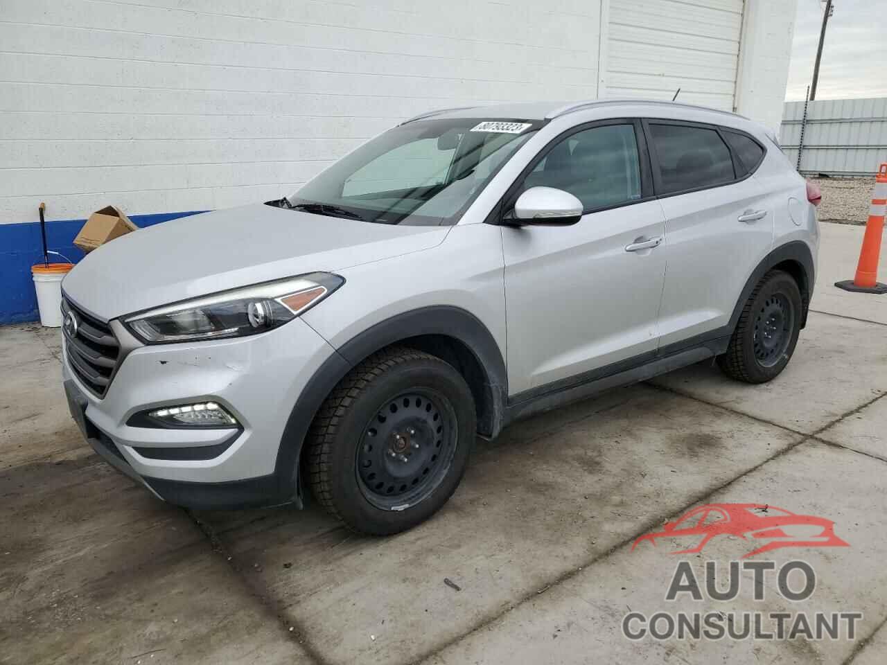 HYUNDAI TUCSON 2016 - KM8J3CA24GU223847