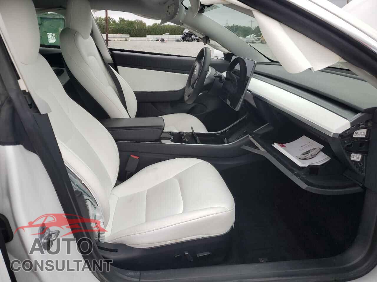 TESLA MODEL 3 2020 - 5YJ3E1EB6LF525410