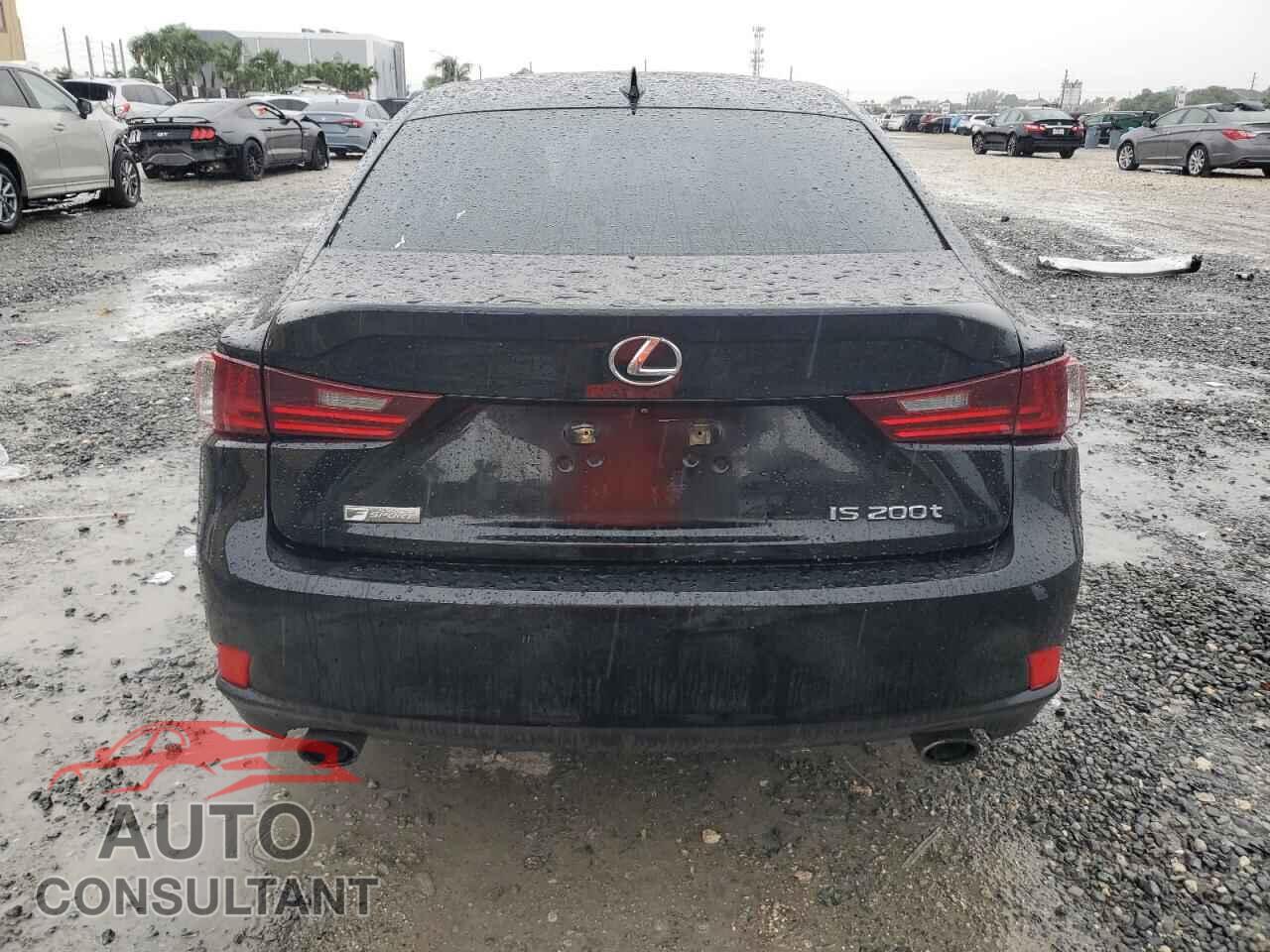 LEXUS IS 2016 - JTHBA1D27G5018059