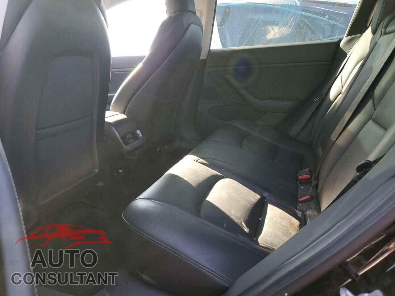 TESLA MODEL 3 2019 - 5YJ3E1EAXKF306729