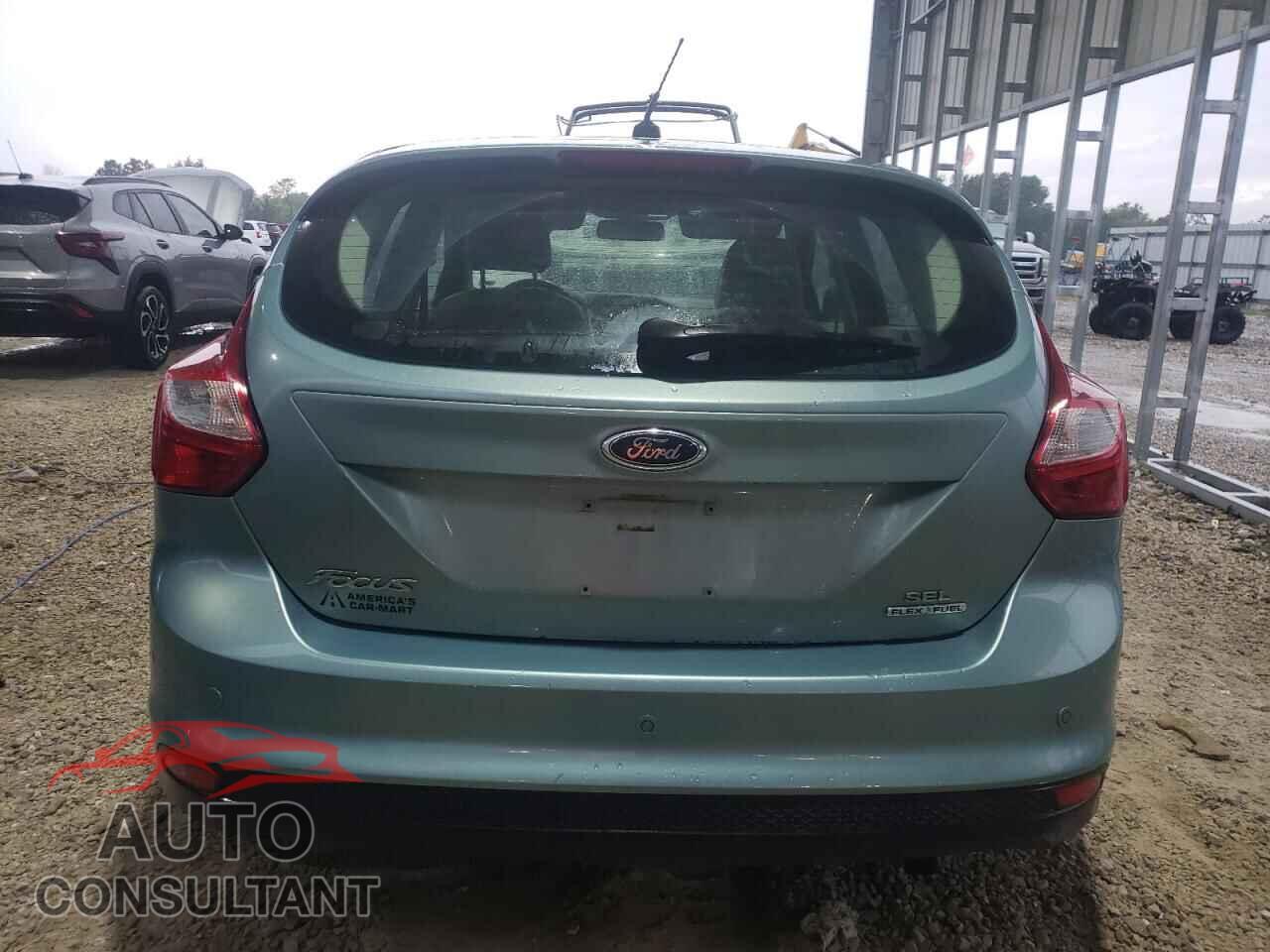 FORD FOCUS 2012 - 1FAHP3M28CL400389