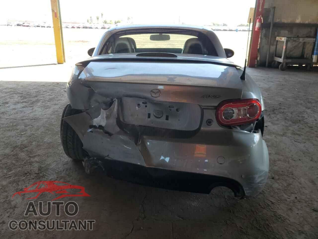 MAZDA MX5 2011 - JM1NC2MF1B0215848