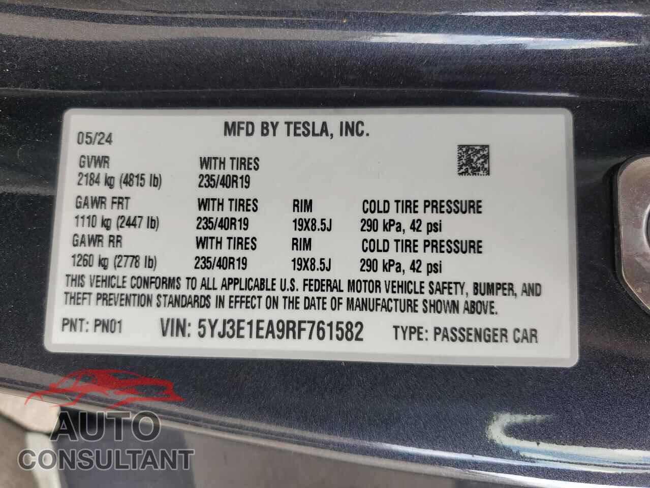 TESLA MODEL 3 2024 - 5YJ3E1EA9RF761582