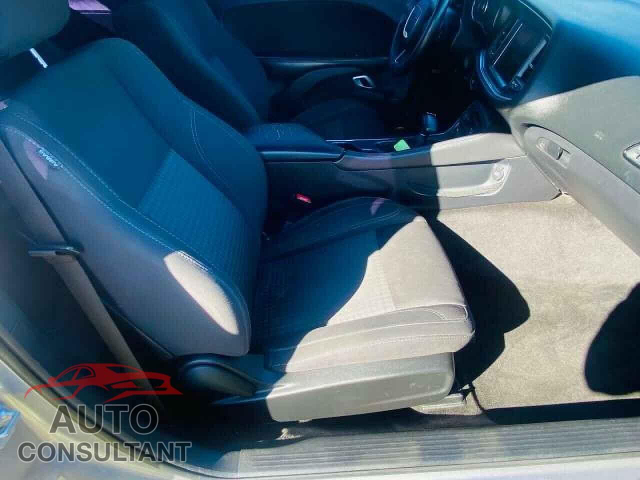 DODGE CHALLENGER 2016 - 2C3CDZAG8GH101587