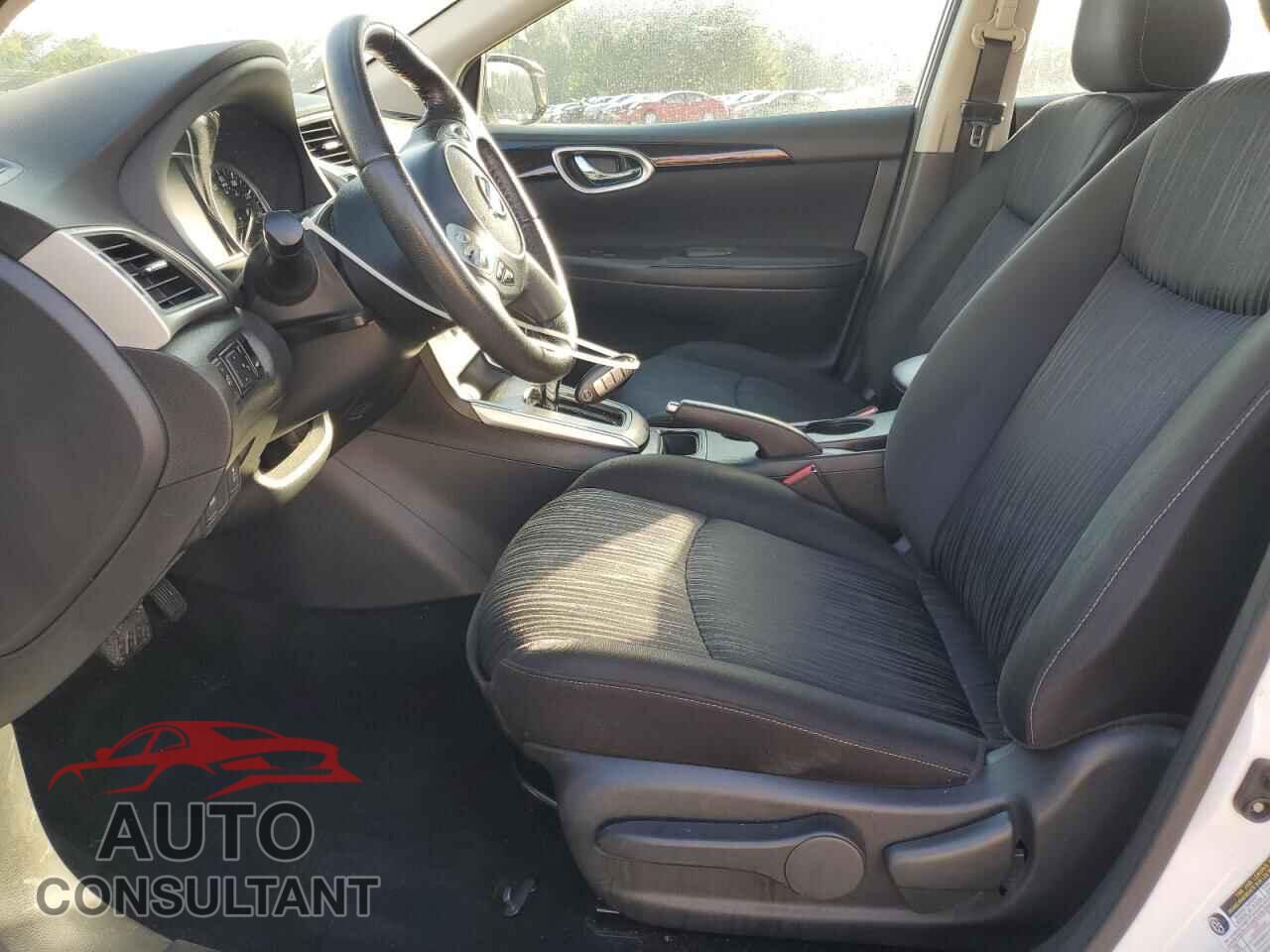 NISSAN SENTRA 2019 - 3N1AB7AP3KL605559