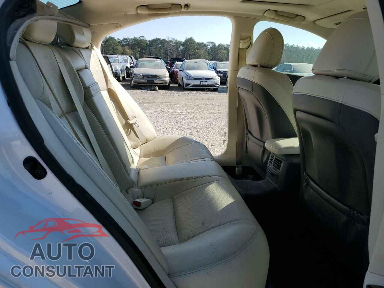 LEXUS IS 2013 - JTHBF5C23D5190949