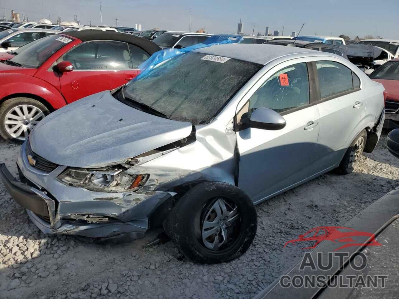 CHEVROLET SONIC 2017 - 1G1JB5SH4H4111498