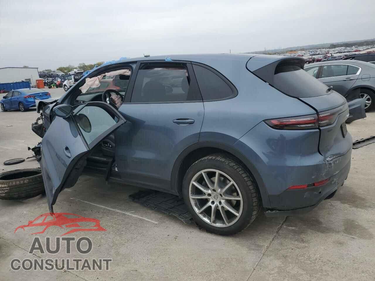 PORSCHE CAYENNE 2019 - WP1AA2AY3KDA11313