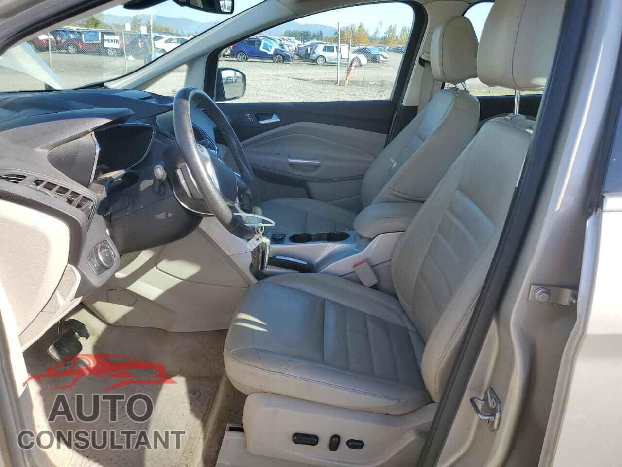 FORD CMAX 2015 - 1FADP5BU6FL115998