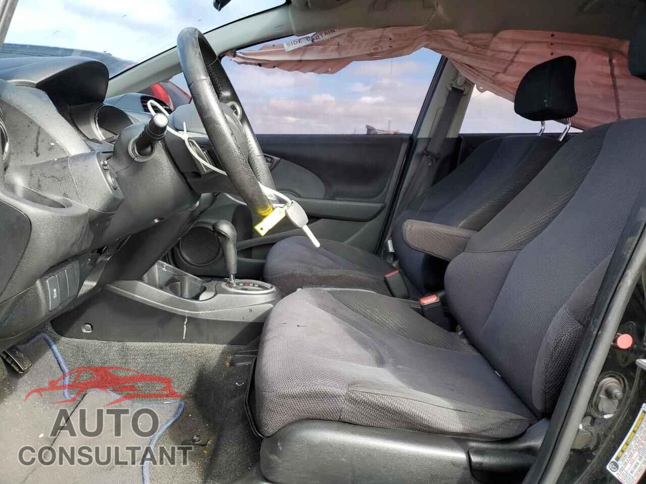 HONDA FIT 2013 - JHMGE8H52DC076000