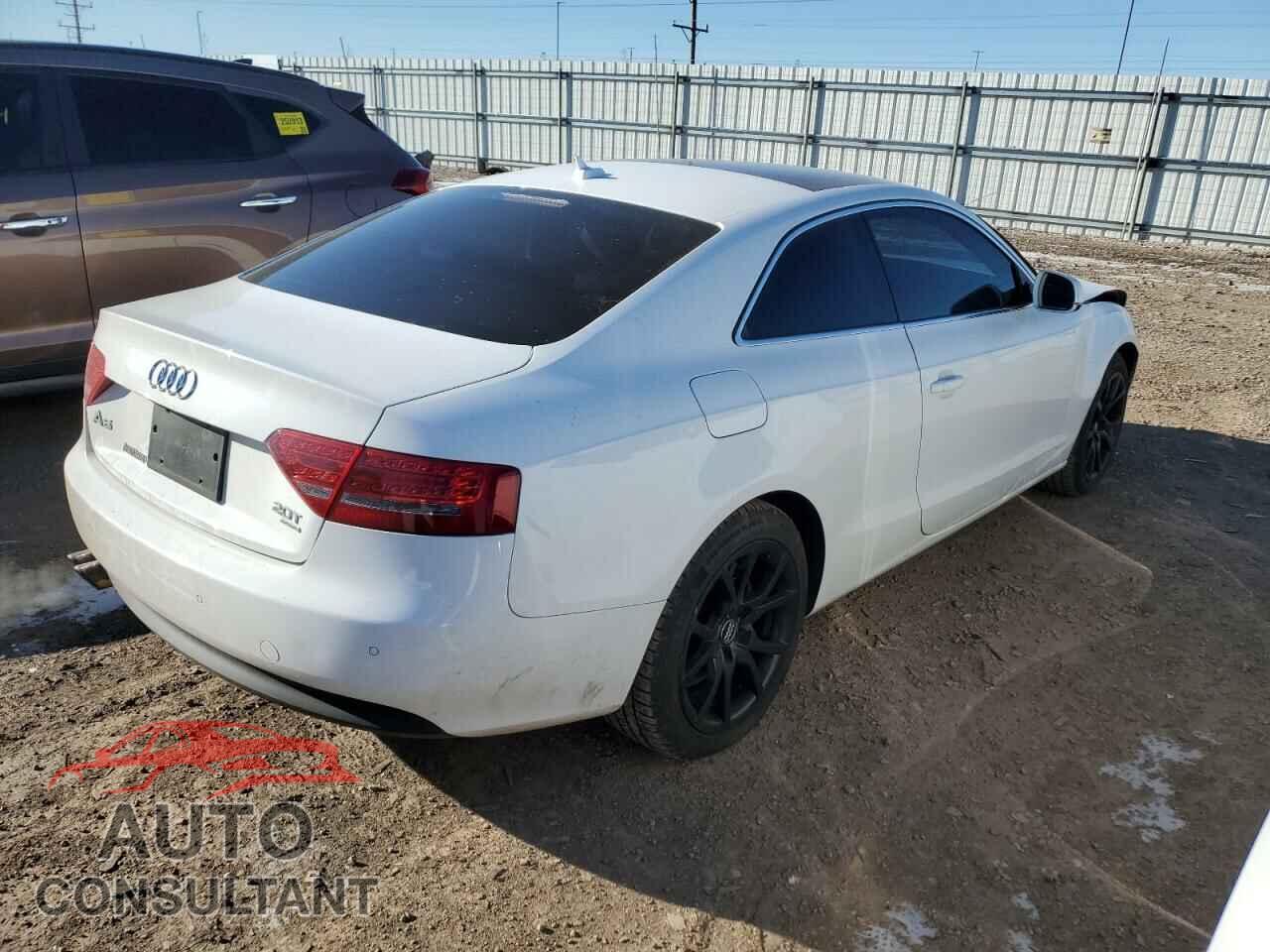 AUDI A5 2012 - WAULFAFR4CA002904
