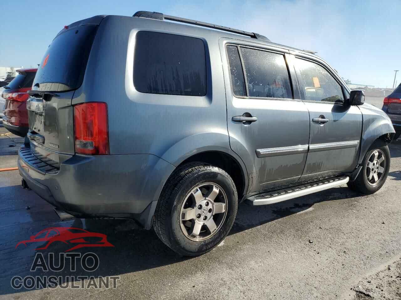 HONDA PILOT 2010 - 5FNYF3H90AB018006