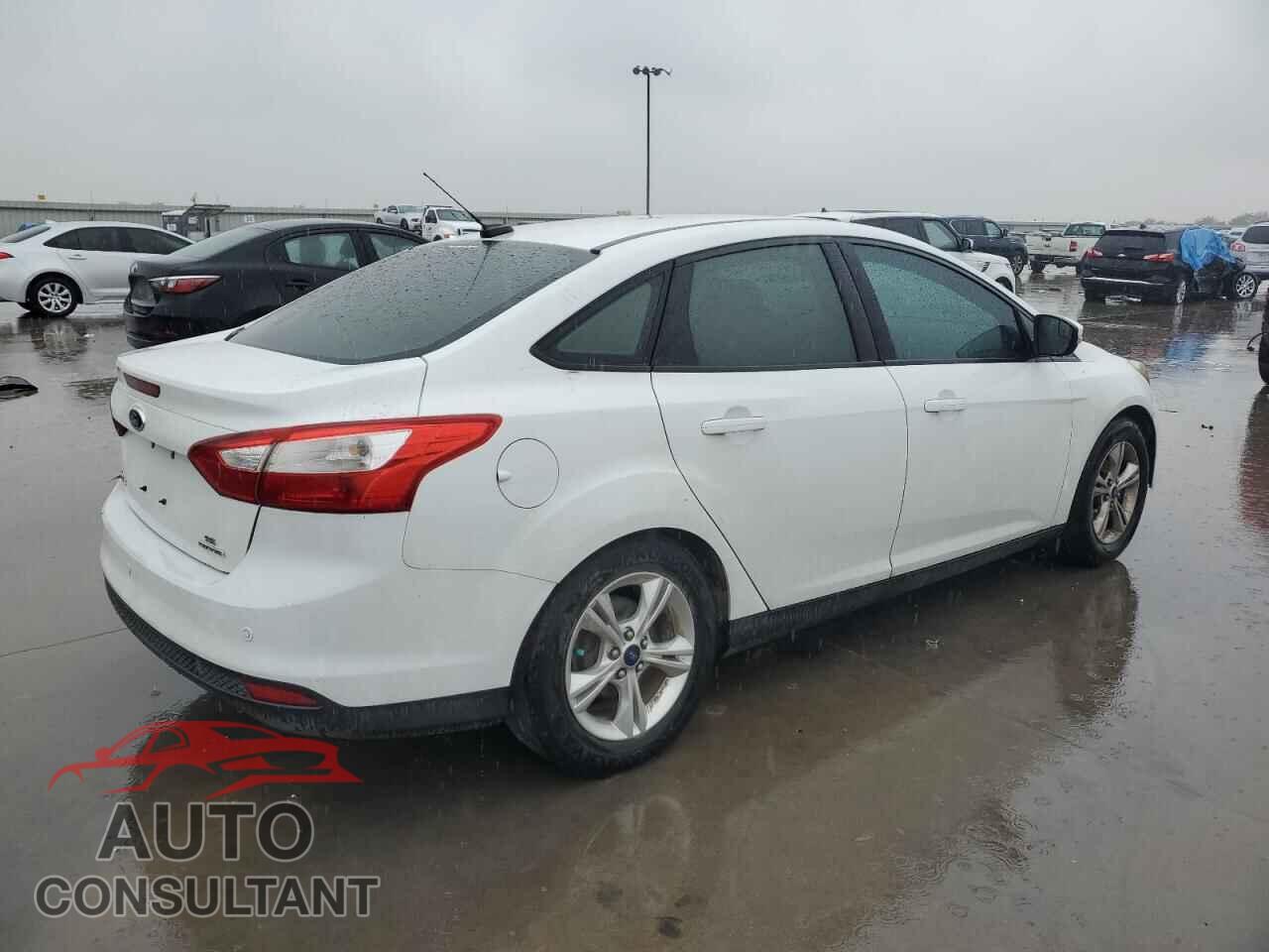 FORD FOCUS 2014 - 1FADP3F25EL208488