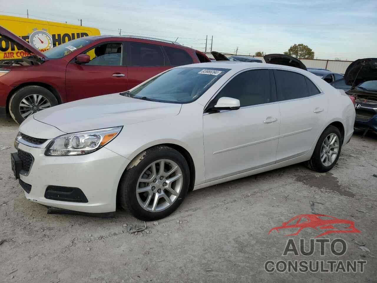 CHEVROLET MALIBU 2015 - 1G11C5SL0FF235240