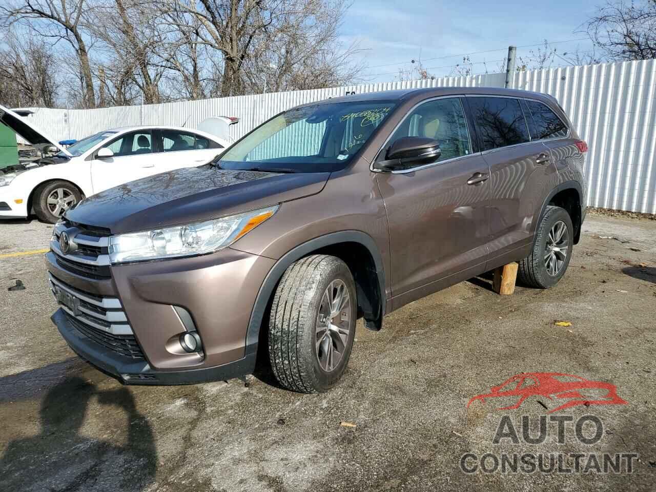 TOYOTA HIGHLANDER 2018 - 5TDBZRFH3JS499410