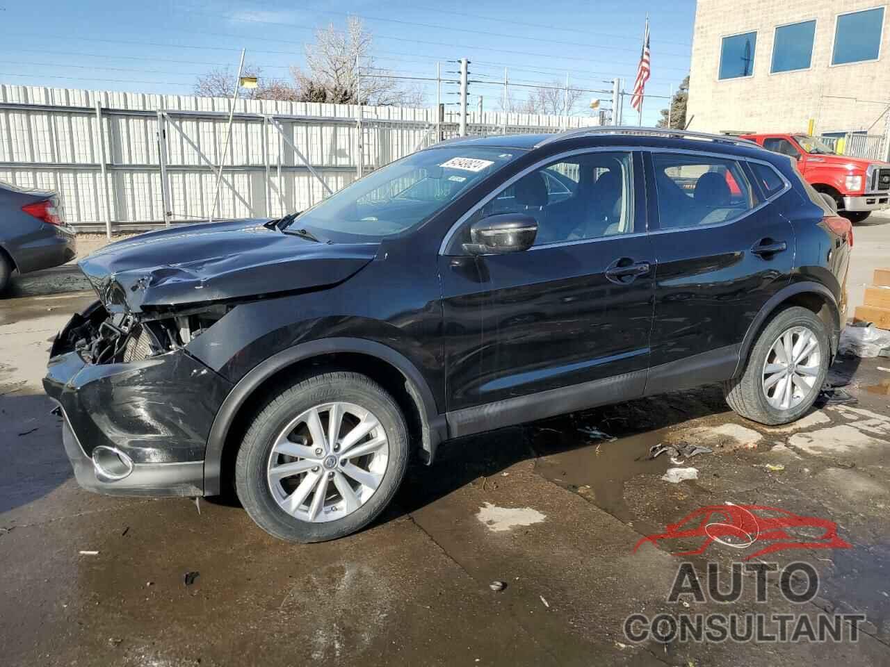 NISSAN ROGUE 2018 - JN1BJ1CR7JW280247
