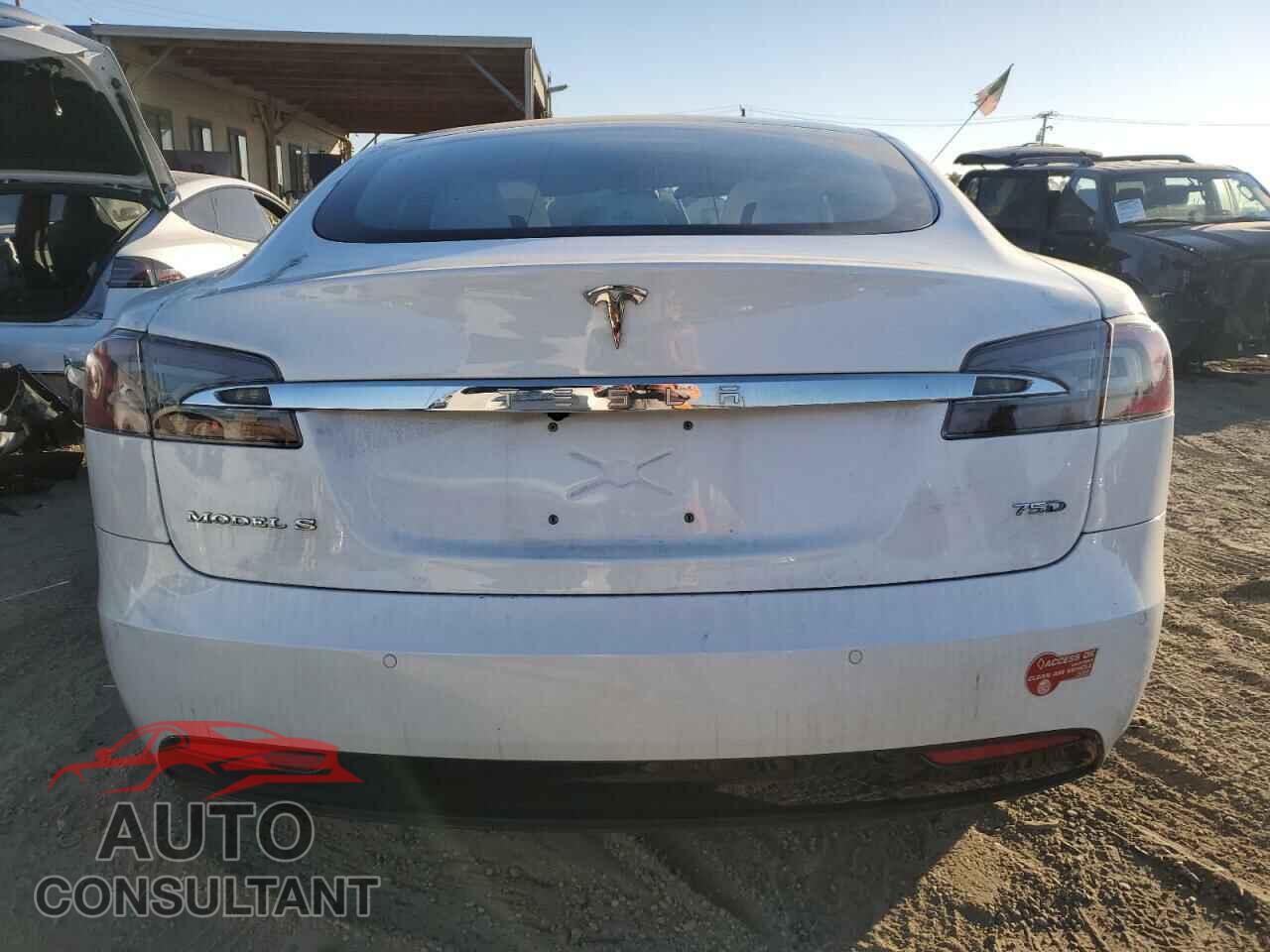 TESLA MODEL S 2017 - 5YJSA1E23HF201247