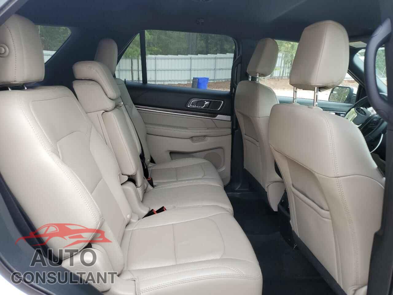FORD EXPLORER 2018 - 1FM5K8F89JGB40337