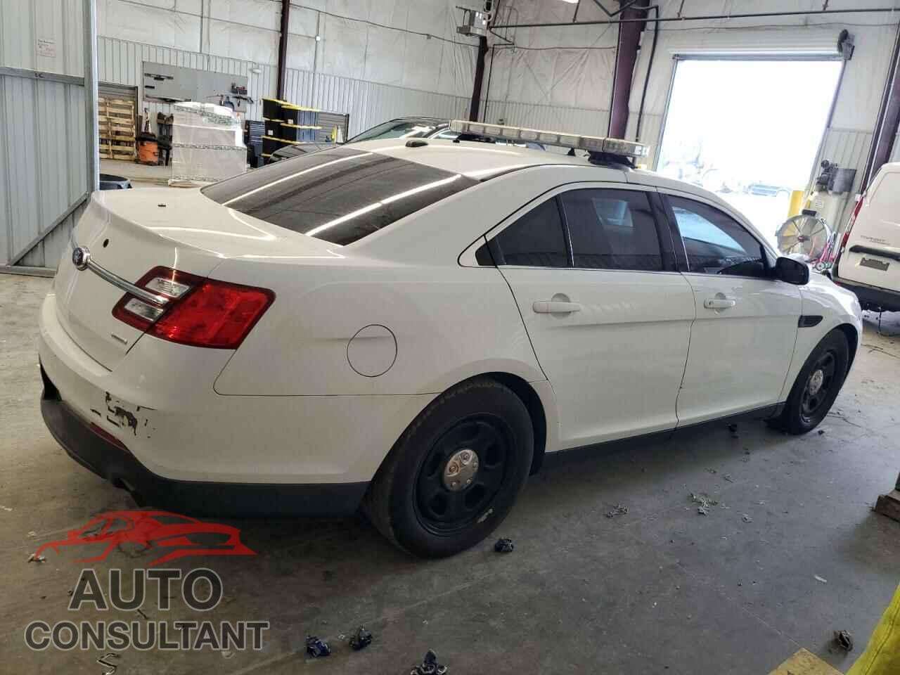 FORD TAURUS 2013 - 1FAHP2MT3DG196579
