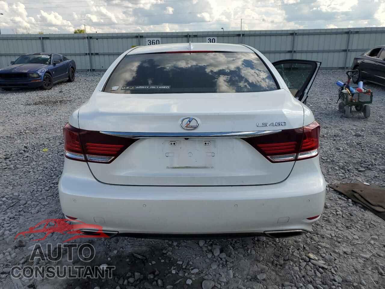 LEXUS LS460 2017 - JTHBL5EFXH5143934