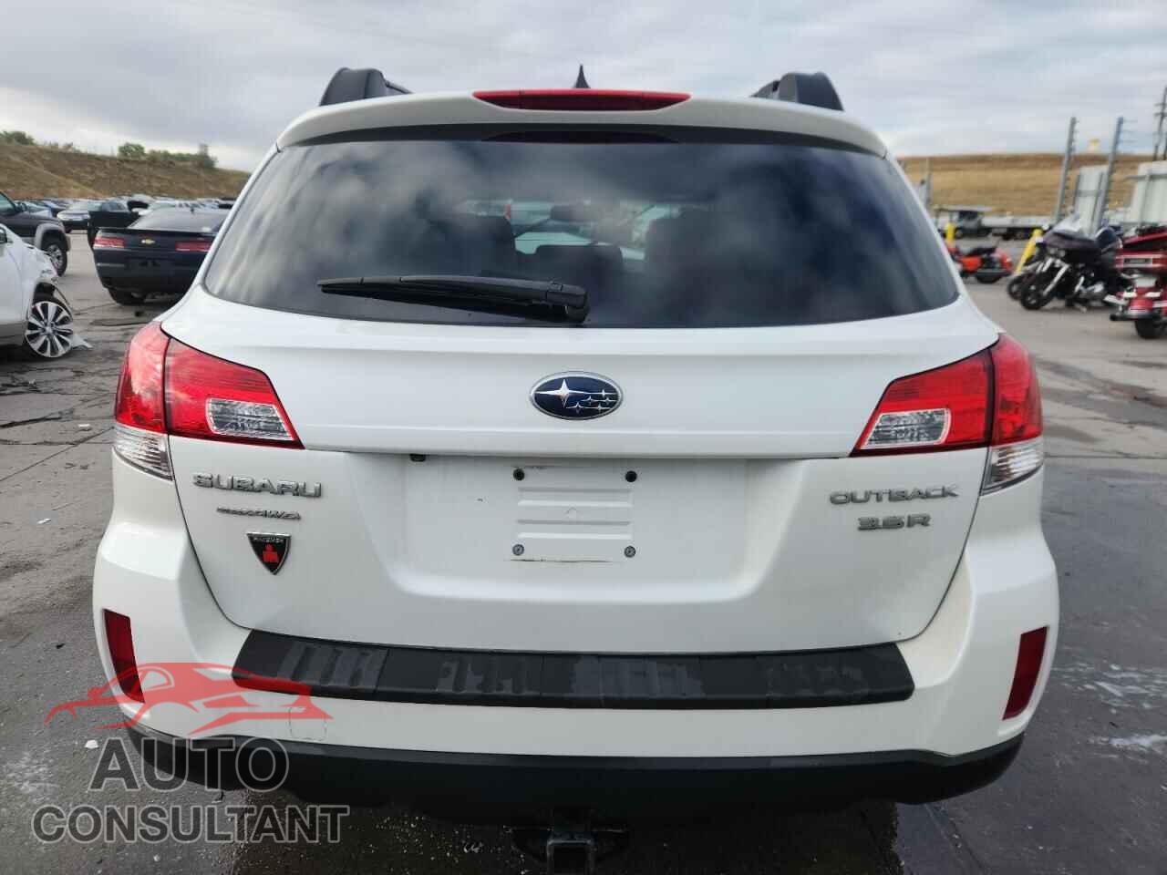 SUBARU OUTBACK 2013 - 4S4BRDKC7D2208136
